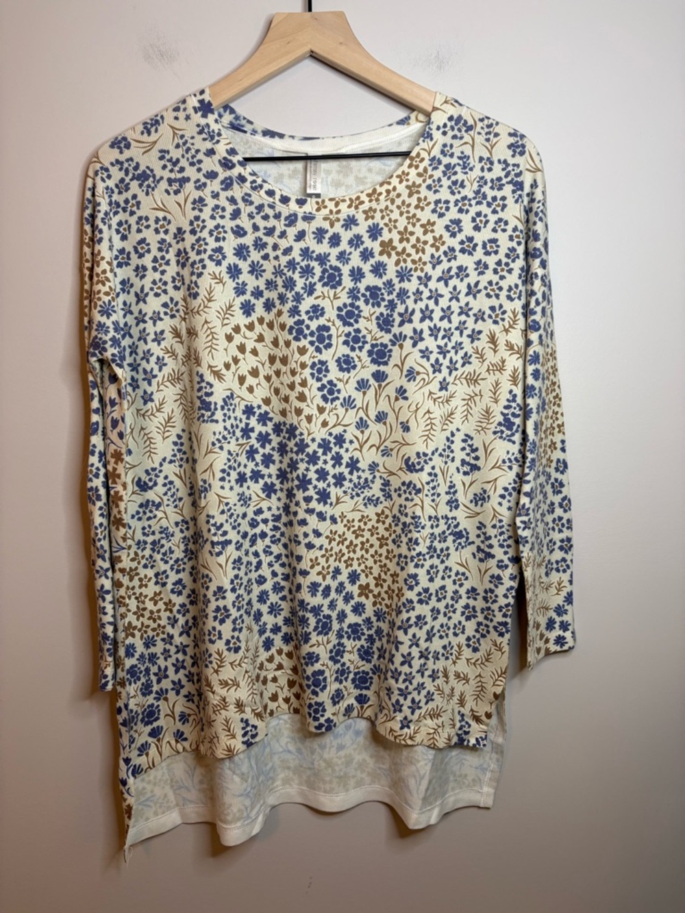 Women’s Whimsy Rose Annabelle Autumn (8058) ~ Slouchy Butterknit Top size S - Picture 2 of 7